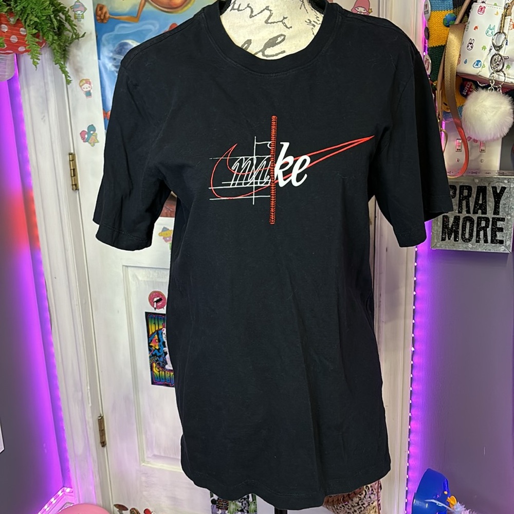 Nike t shirt